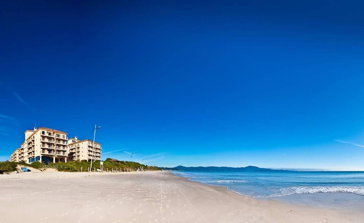 Apto Pes Na Areia Em Hotel Jurere Beach Jurere Internacional Florianópolis Exterior foto