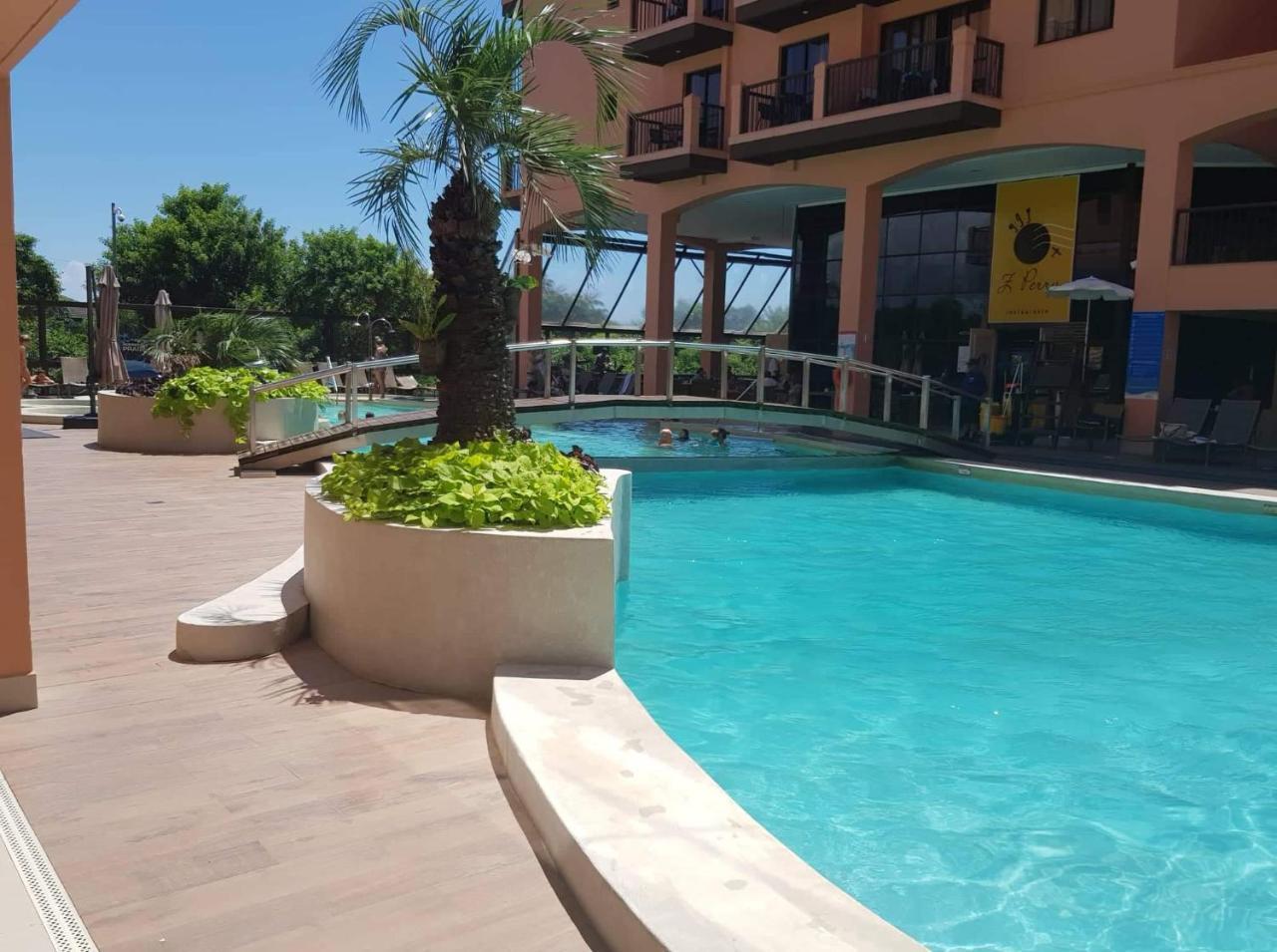 Apto Pes Na Areia Em Hotel Jurere Beach Jurere Internacional Florianópolis Exterior foto